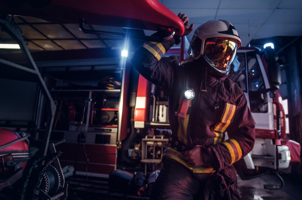 Interwencja Straży Pożarnej w Częstochowie: Płonąca kuchnia po rozszczelnieniu kuchenki gazowej