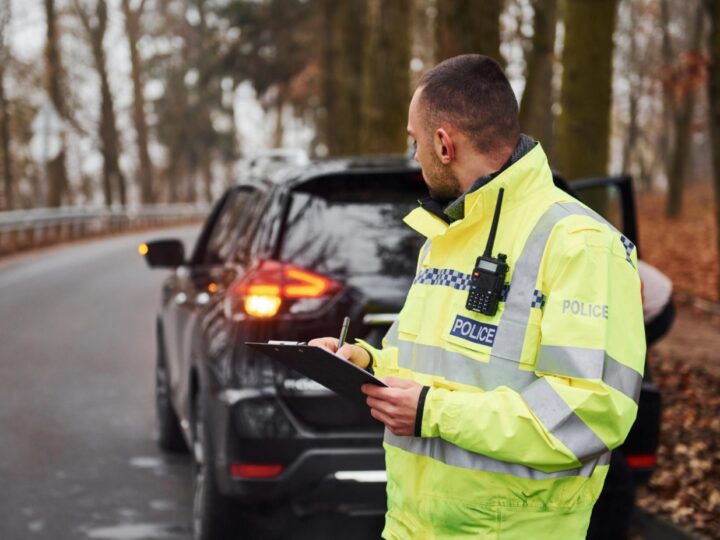 Wzmożona aktywność policji drogowej w Częstochowie i powiecie – raport z weekendu