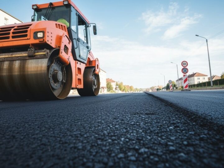 Nowe inwestycje drogowe w Gminie Dąbrowa Zielona – komfort i bezpieczeństwo na wyciągnięcie ręki!