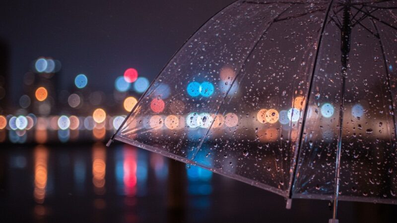 Silny wiatr i burze na horyzoncie – ostrzeżenie meteorologiczne!