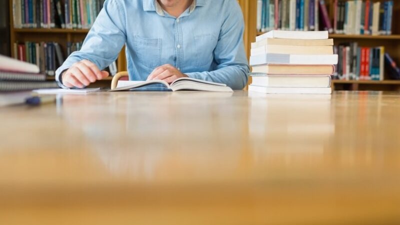 Młodzież w Częstochowie: Jak zbudować przyszłość zawodową w lokalnym rynku pracy?