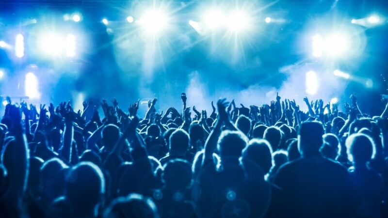 Muzyczne Święto Seniorów: Koncerty Budki Suflera i Czerwonych Gitar w Częstochowie