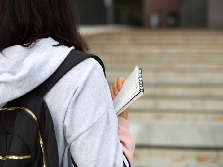 Seniorzy w sieci: weź udział w projekcie „Senior Bezpieczny w Sieci 2.0”