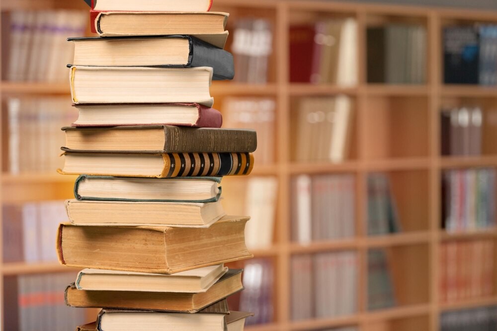 Książkowa przygoda: Odkryj literacki świat kobiet w naszej bibliotece!