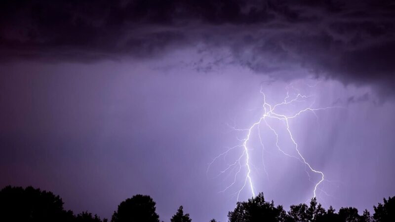 Ostrzeżenie o oblodzeniu w śląskim – niebezpieczne warunki od 02.01 do 03.01.2026
