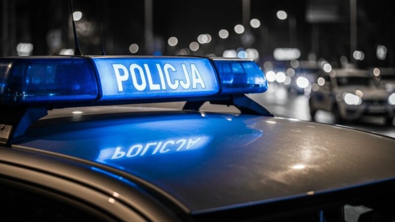 Policjant w drodze do pracy zatrzymał pijanego kierowcę na drodze