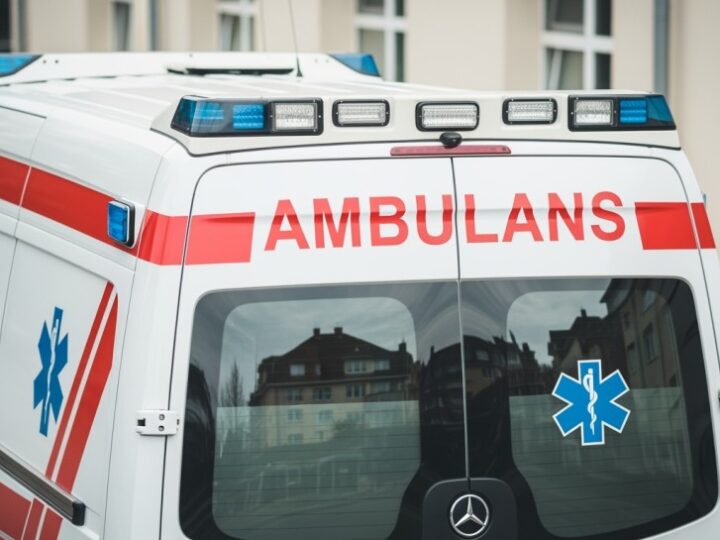 Bezpieczniej w domach: 140 tysięcy czujników dla potrzebujących w Polsce