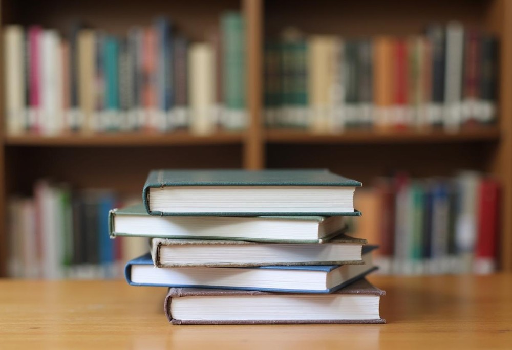 Luty z górskimi książkami – weź udział w wyzwaniu!