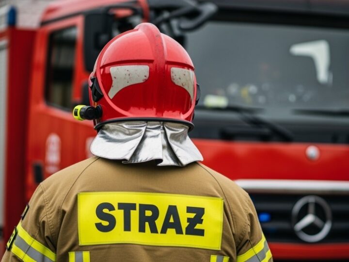 Bezpieczeństwo mieszkańców na pierwszym miejscu: Wójt Gminy Rędziny wyróżnia strażaków OSP