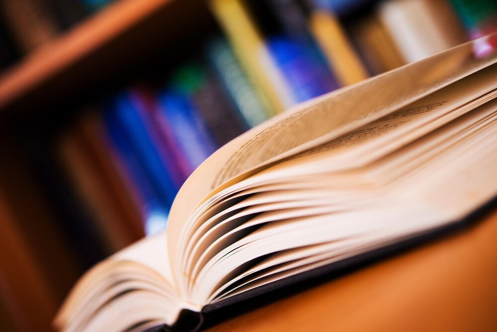 Warsztaty Literackie w Klubie „Złota Jesień” – Dołącz do Nas!