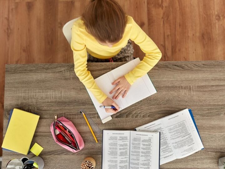 Nowe laptopy wspierają edukację w Gminie Dąbrowa Zielona!