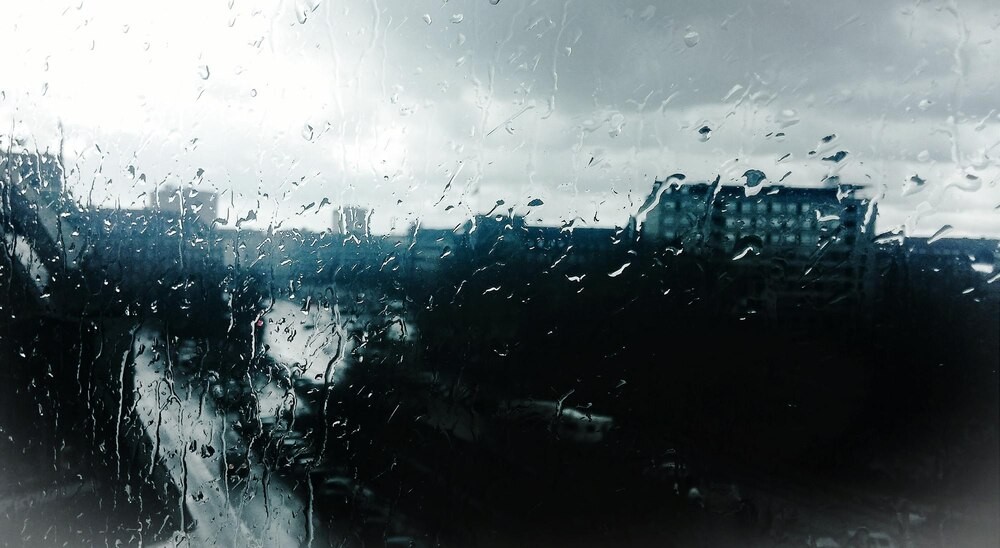 Ulewne deszcze w Śląskiem: Przygotuj się na powódź!