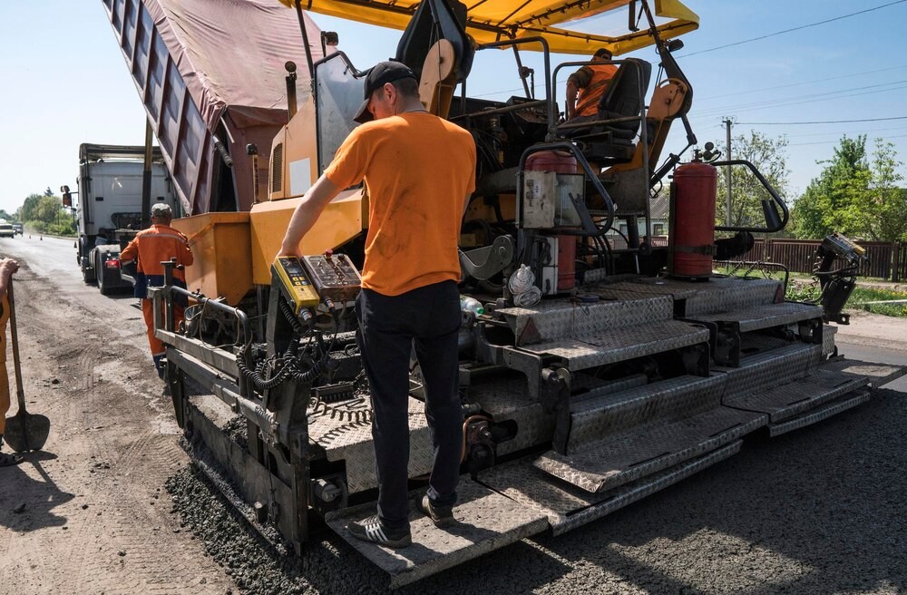 Wiosenne zmiany w Starczy: nowe wiaty i czystsze ulice