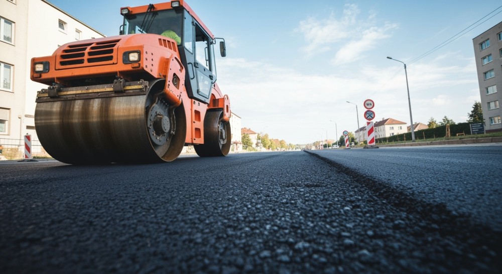 Rędziny na drodze do innowacji: asfalt czy beton?