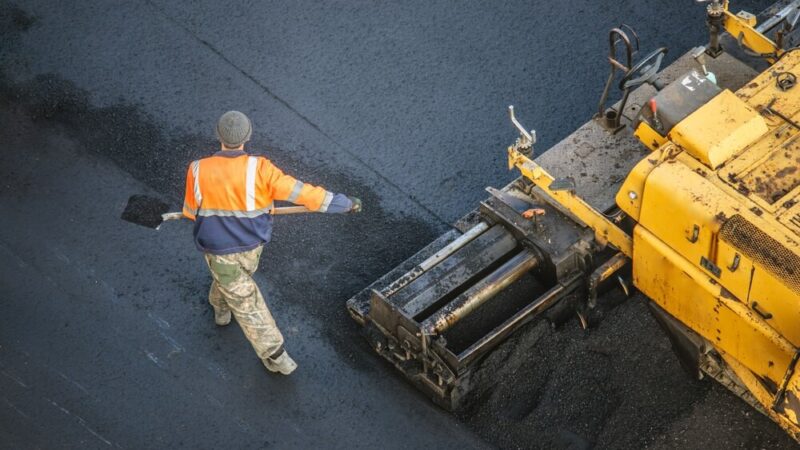 Cisza w zasięgu ręki: nowe ekrany dźwiękochłonne na A1 zadbają o mieszkańców