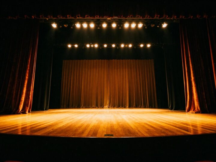 Teatr jako tarcza przeciw uzależnieniom i przemocy wśród młodzieży