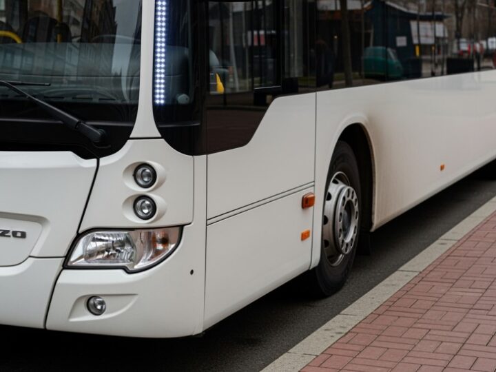 Częstochowa inwestuje w przyszłość: nowa hala i elektryczne autobusy dla zeroemisyjnego transportu